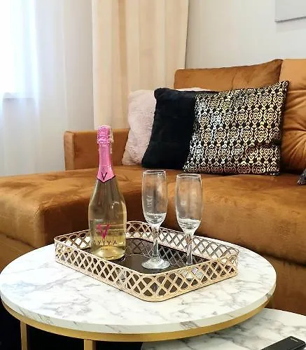 Daire Vip 2+2 Konin (Greater Poland)